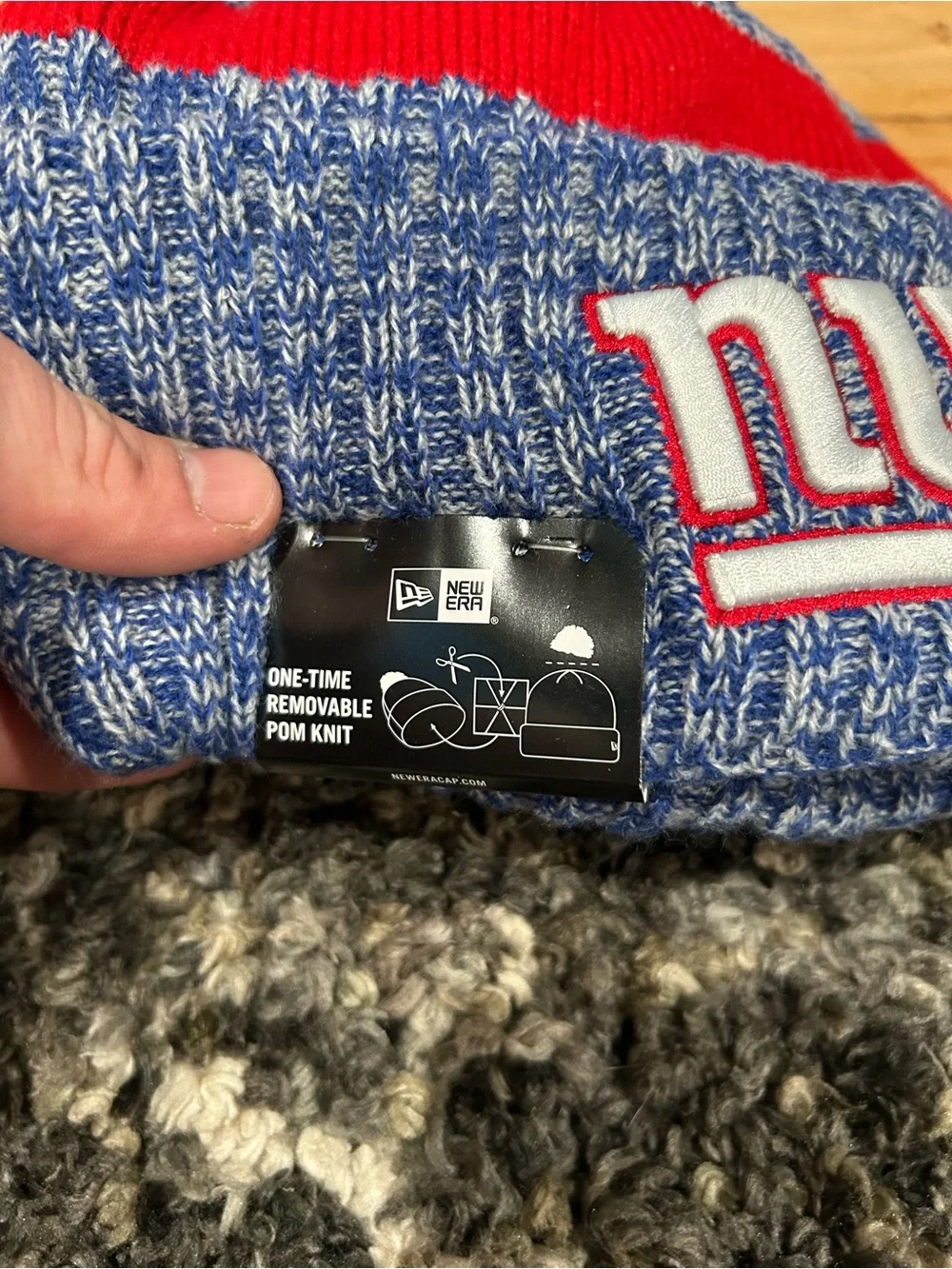 New Era Blue & Red NY Giants Pom Cuffed Beanie